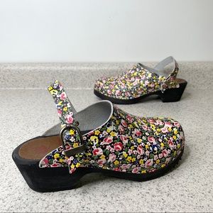 Hanna Andersson Floral Wooden Swedish 🌼 Boho Clogs Size 7